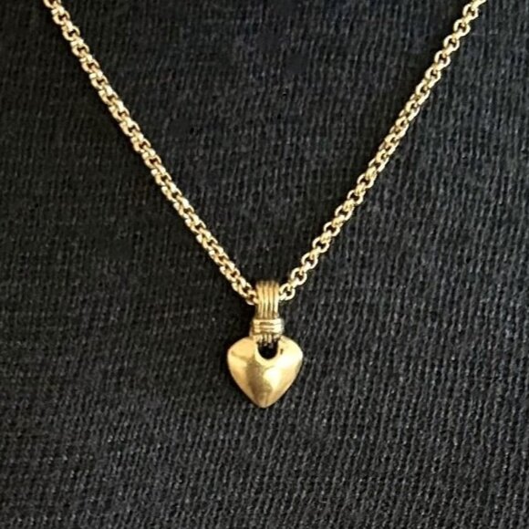 New PUFFY HEART Pendant Necklace Gold Tone ❤️ - Picture 4 of 7
